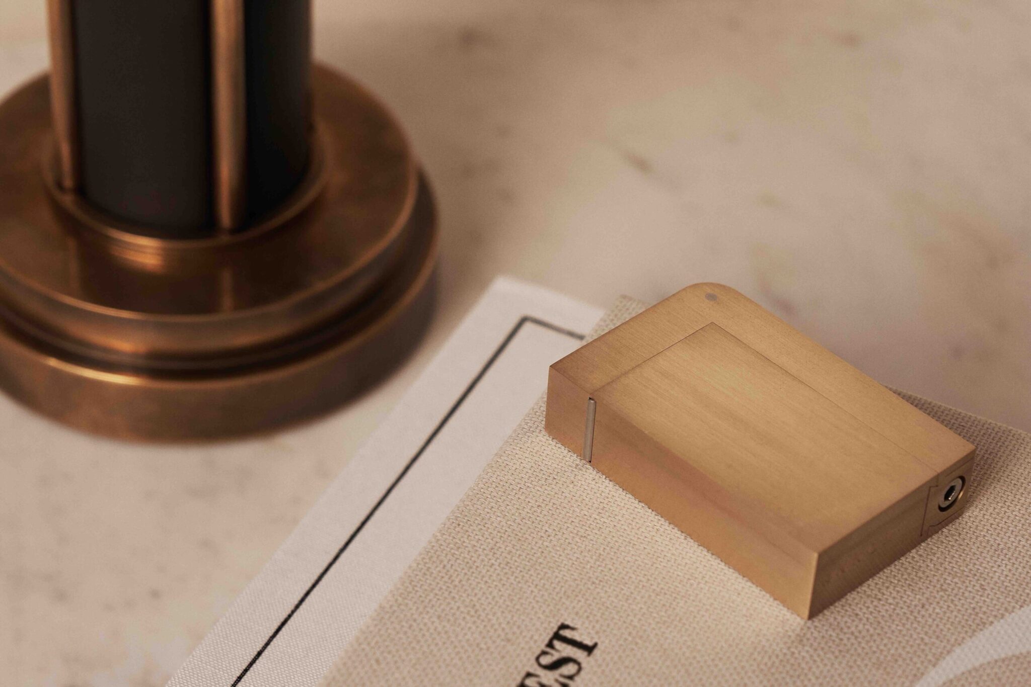 KNNOX brass lighter on brass stand – lifestyle photo